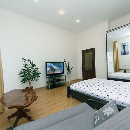 Apartment On Saksahanskoho Street Kiev Extérieur photo