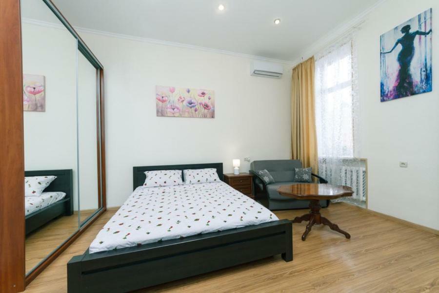 Apartment On Saksahanskoho Street Kiev Extérieur photo